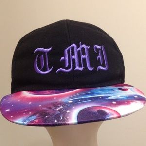 Hat Republic by L & H Luxury Head Gear Embroidered Large Bib Cap